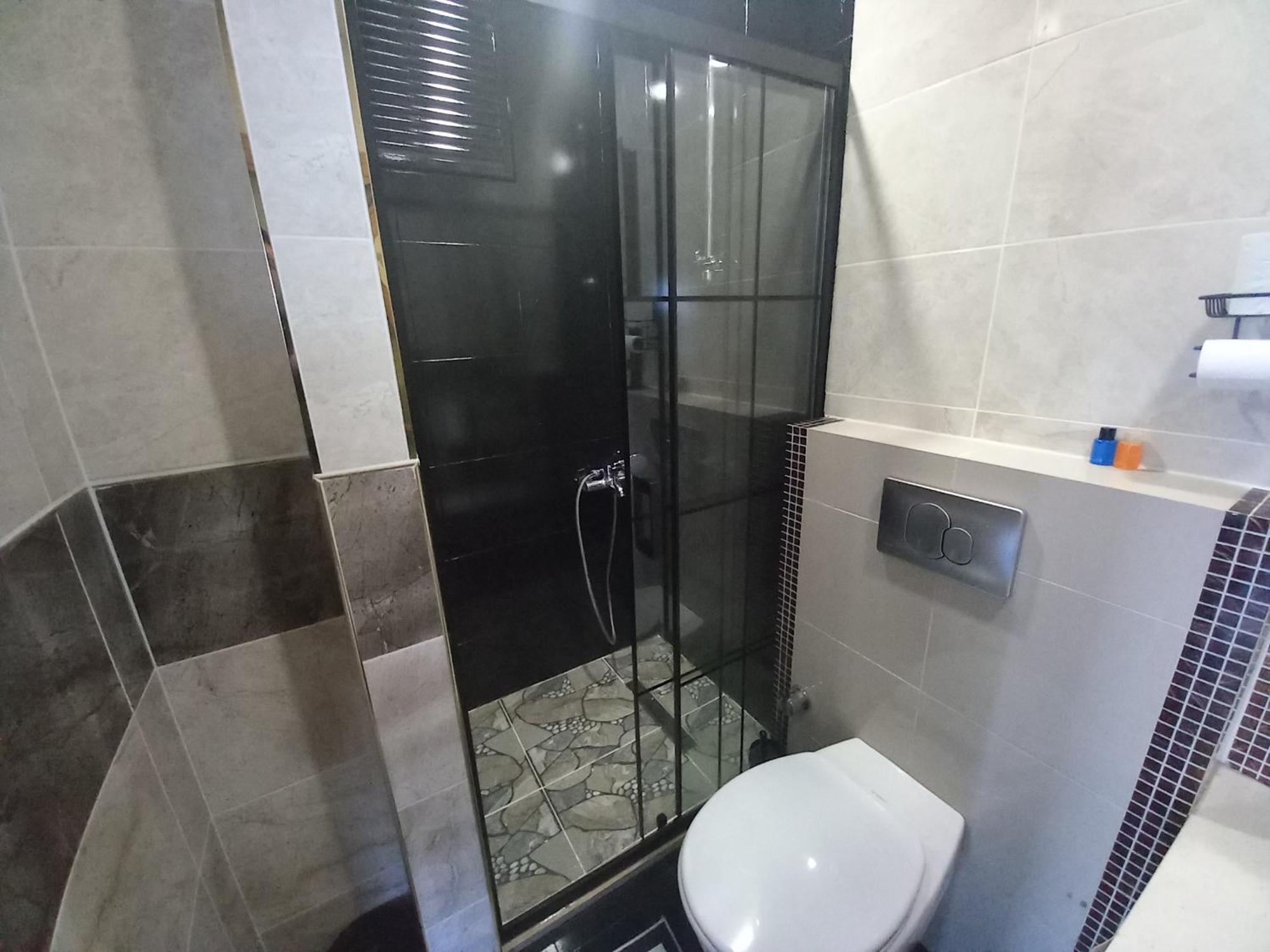 Myy Suites Hotel Istanbul Bagian luar foto
